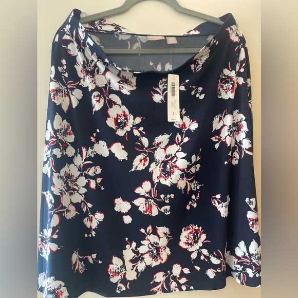 Navy and red floral skirt - Picture 1 of 3
